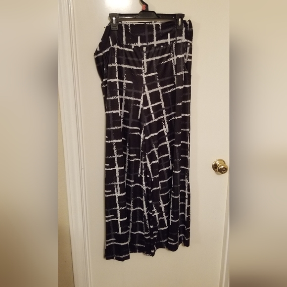 Bon Apple Tea silky black and white abstract pocket wide leg pants size 1XL - Picture 3 of 7